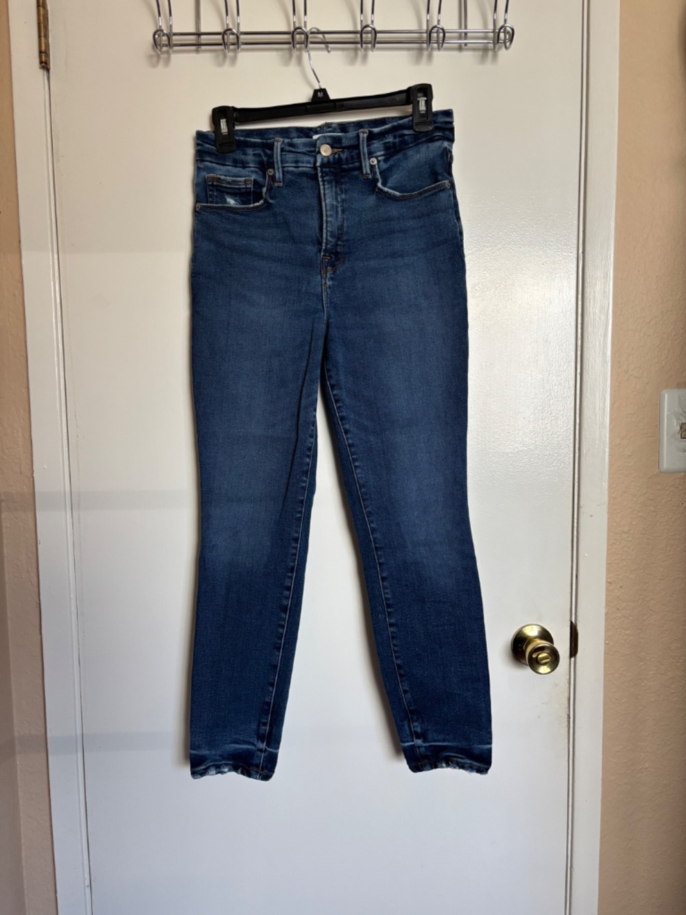 Good American Cropped Jeans Size 8 High Rise Stretch Denim